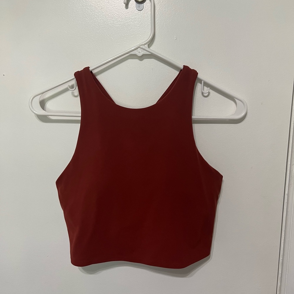 Athleta Conscious Crop